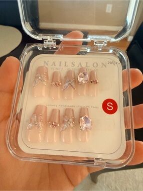 Pink Crystal Press-On Nail Set by
